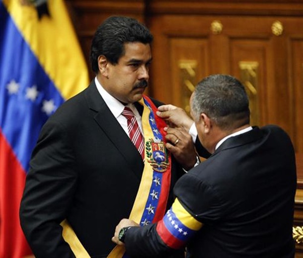 ven Maduro y Cabello investidura