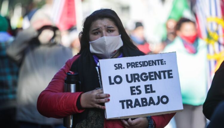 Paro parcial en Uruguay contra ajuste en pandemia y ley estrella del Gobierno